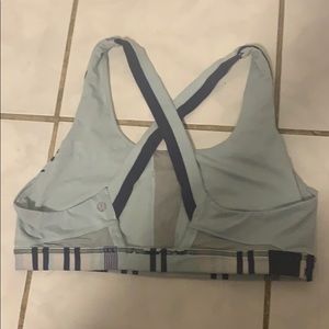 lululemon cross-back sports bra size 12
